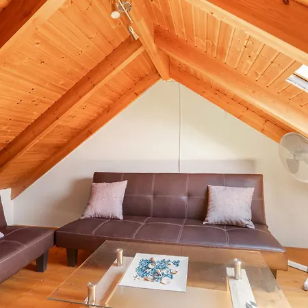 Country House In Lourdas *